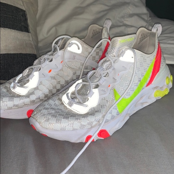 nike react element 87 reflective